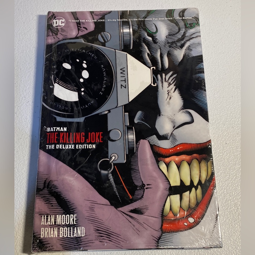 Batman: The Killing Joke Deluxe (New Edition)